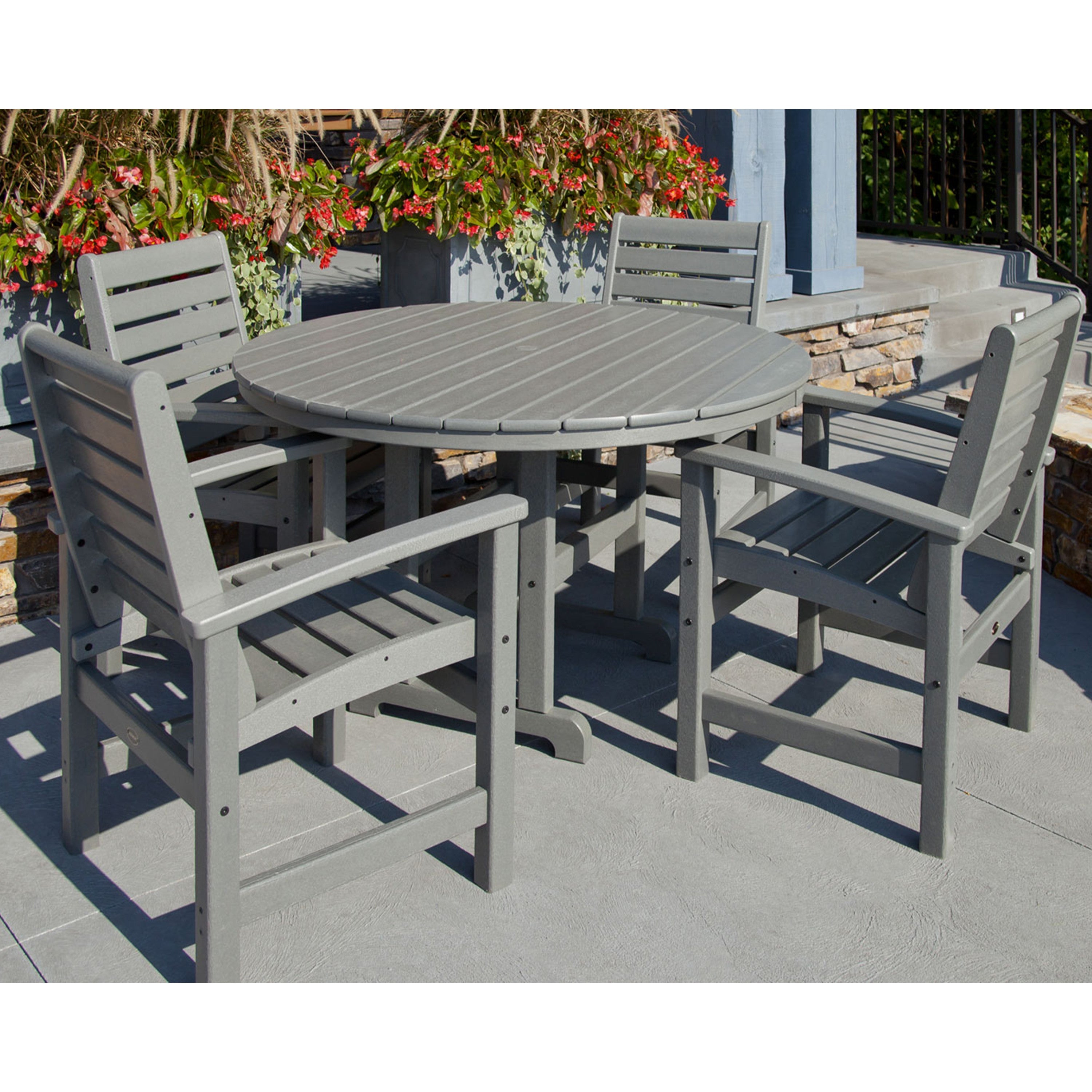 Signature 5-Piece Round Farmhouse Dining Set